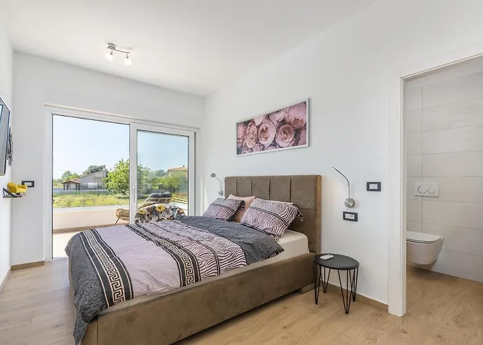 Elite 1 Villa