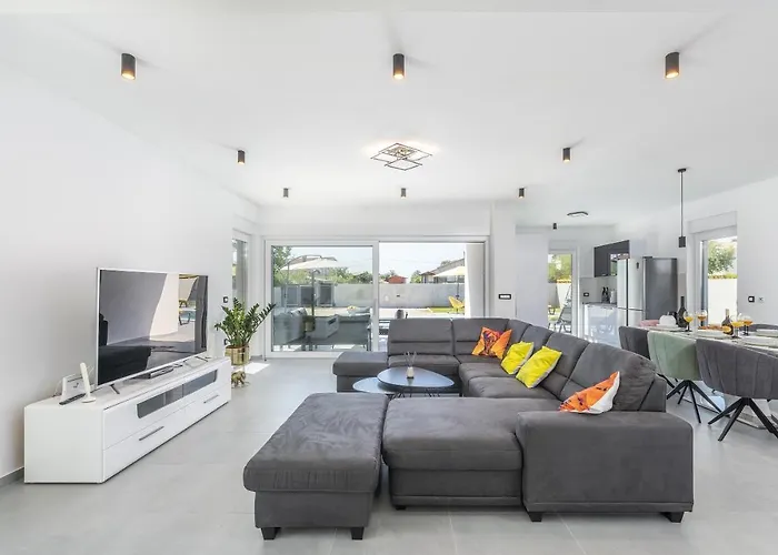 Elite 1 Villa
