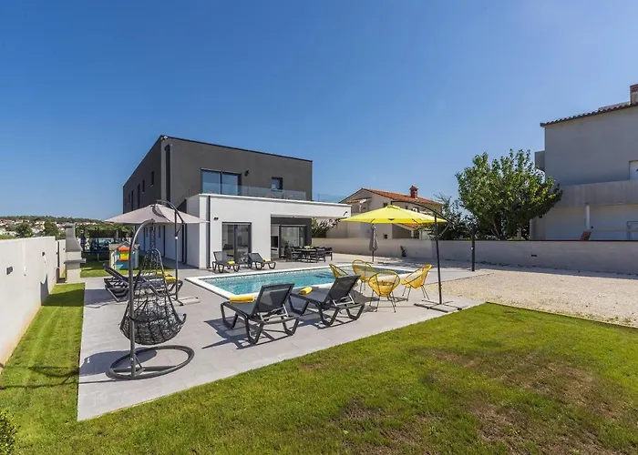 Elite 1 Villa Pula